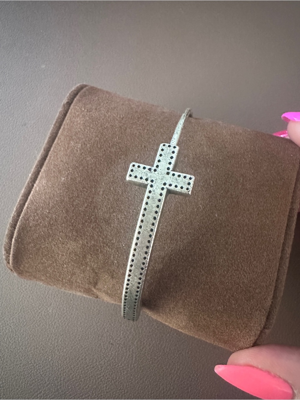 Alex and Ani Silver Cross Bracelet - Picture 4 of 8